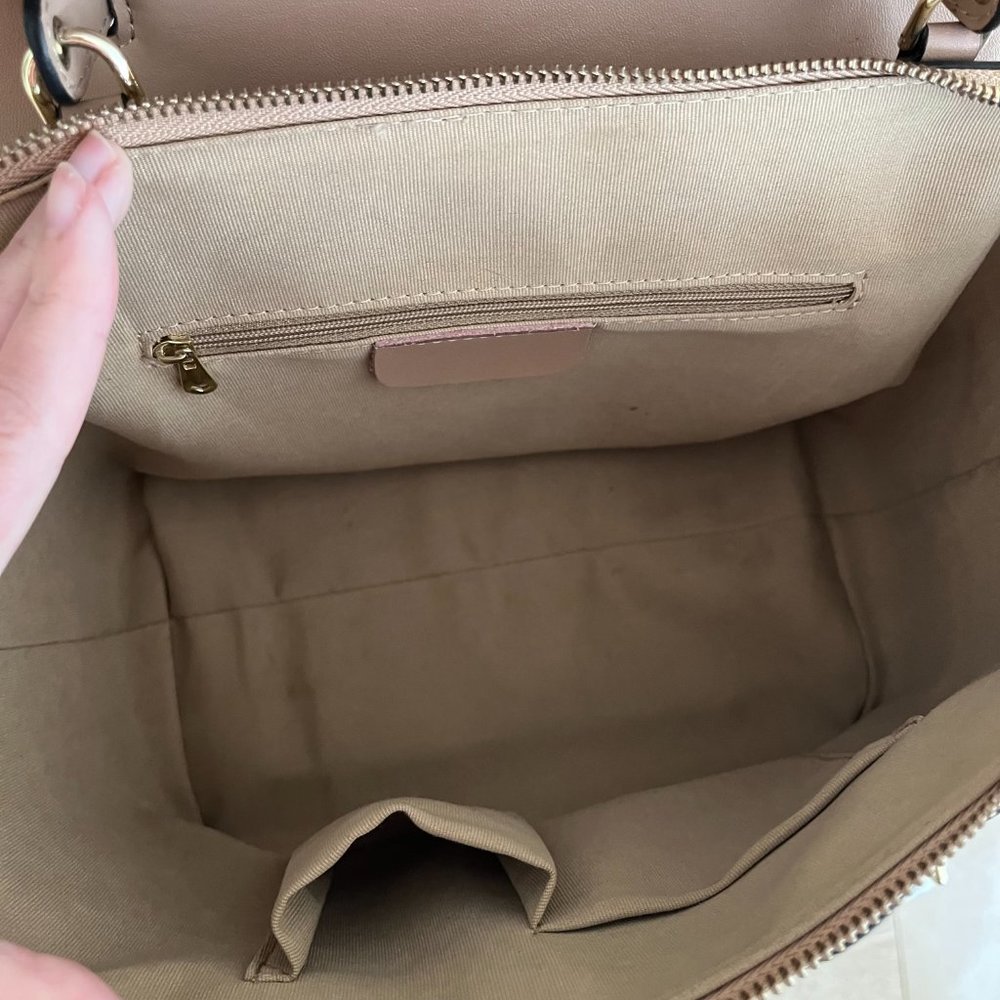 Celine Style "Belt" Fashion Bag non brand Ed Faux Leather w Crossbody Strap - Picture 9 of 12